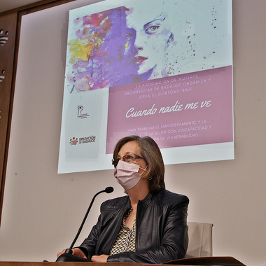 'Cuando nadie me ve', nuevo proyecto de la Asociación de Mujeres Progresistas