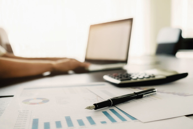 Empleo convoca las ayudas para fomentar la contratación indefinida, con novedades para incentivar el empleo cualificado