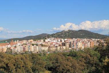 El pleno aprueba, sin el apoyo de Ciudadanos, una moción para proteger el paisaje de la Sierra de la Mosca