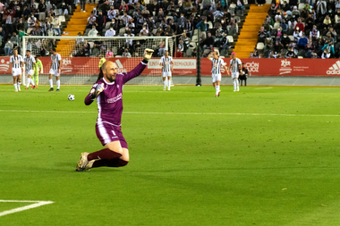 El CD Badajoz se queda a un gol del ascenso a Liga 123