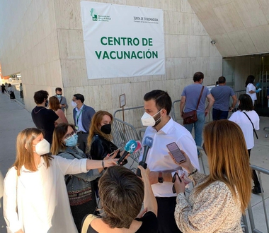 El alcalde destaca los buenos datos del Covid en Cáceres, que ya sólo tiene una incidencia acumulada de 12 casos a los 7 días
