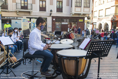 La actividad 'Música en la calle/Música na rua' reunirá a jóvenes músicos este sábado en el centro de Badajoz