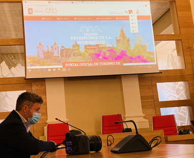 El ayuntamiento cacereño elaborará un plan director para estudiar la transformación digital de la ciudad