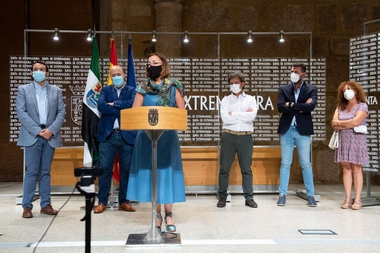 La Estrategia Extremadura, Buenas Noches se une al manifiesto para una iluminación pública sostenible que promueve la Asociación Nacional