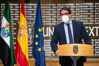 Las vacunas reducen la tasa de mortalidad por COVID-19 casi un 87 por ciento y la de ingresos en UCI baja un 71 por ciento