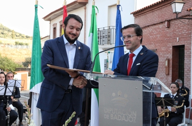 La Diputación de Badajoz colaborará en los primeros trabajos de consolidación del castillo de Hornachos