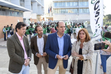 El PP exige a Vara pagar la subida del 2% a los empleados públicos