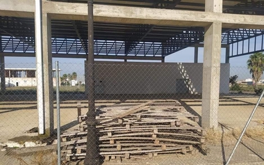 Valdelacalzada: El PP exige explicaciones sobre el parón en las obras del Pabellón Multiusos