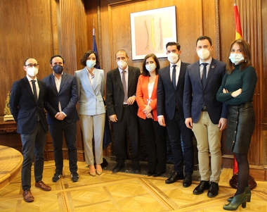 El PSOE solicita al Gobierno garantizar el mantenimiento de la línea férrea Plasencia-León dentro de la Red Transeuropea de Transportes