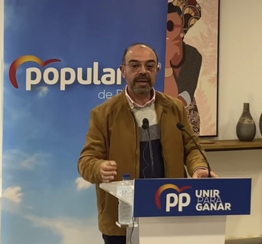 PP de Alburquerque exige a PSOE que cumpla su promesa de pagar las nóminas de los empleados municipales que ya lleva tres meses de retraso 