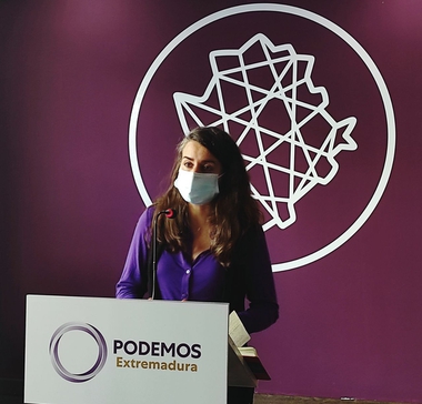 Irene de Miguel: Es un insulto que el presidente Vara diga que tenemos el mejor servicio de transporte sanitario del mundo, y además lo contrate a de