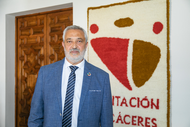 El Juzgado rechaza el recurso de la Asociación de Abogados Cristianos contra el presidente de la Diputación 
