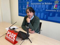 El PSOE califica de error imperdonable eliminar la música de las principales plazas del Carnaval de Badajoz