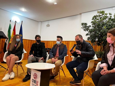 Begoña García destaca la potente inversión de la Junta en los centros de formación del medio rural de Extremadura