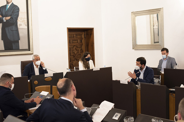 La Diputación aprueba en pleno 1M destinado a residencias de personas mayores dependientes