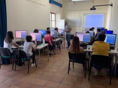 Comienza el proyecto de formación 'Conectando Oficios' con todas las plazas completas
