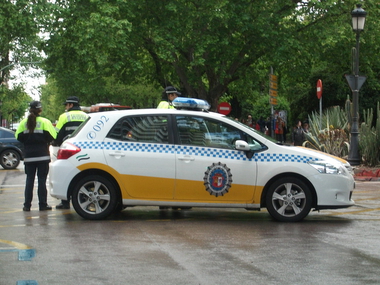 El Ayuntamiento de Cáceres establece un dispositivo especial de la Policía Local con motivo de los exámenes de la EBAU