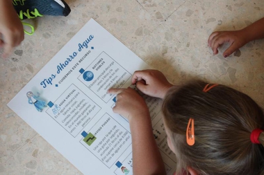 Niñas y niños de la provincia aprenden buenos hábitos en el uso y consumo del agua