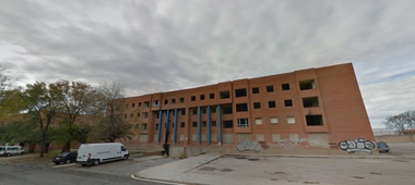 El Ayuntamiento saca a licitación la redacción del proyecto de las obras de demolición del bloque C en la calle Ródano