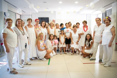 El Ayuntamiento festeja el Día de las Abuelas y los Abuelos con actividades en el Hogar de Mayores de la Zona Sur