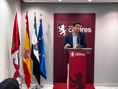 El Ayuntamiento crea una Comisión para la aplicación de la ordenanza de terrazas