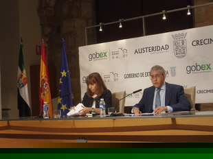 El Gobierno regional recurrirá ante el Tribunal supremo la sentencia y asegura que 'este proceso de oposiciones sigue adelante'