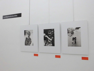 Cruz Roja celebra sus 150 años de existencia con la exposición 'Con las víctimas de la guerra' de Jean Mohr