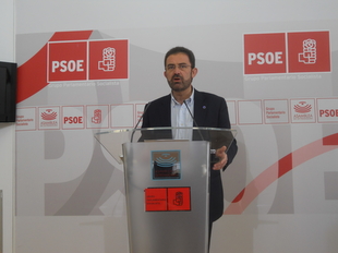 Bernal (PSOE): 'nos alegraríamos más si no tuviéramos 24.000 parados más en lo que va de legislatura o no se hubieran destruido 17.000 empleos'
