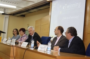Docentes extremeños participan en unas jornadas para fomentar la colaboración entre centros europeos mediante el uso de las TIC