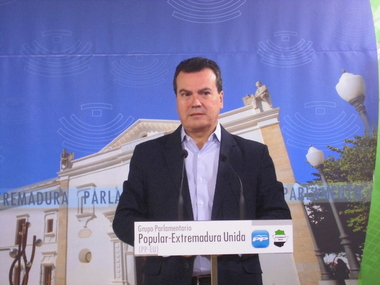 El PP justifica los viajes de Monago a Canarias en que era ''encargado'' de esa comunidad y de Andalucía
