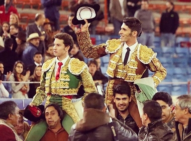 Talavante triunfa en la Monumental de México