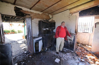 Vinculan el incendio de una vivienda del alcalde pedáneo de Gévora con su actividad contra los robos en el campo