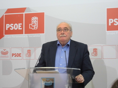 El PSOE denuncia que una ''inmensa mayoría'' de centros acogidos a Escholarium no han recibido material electrónico