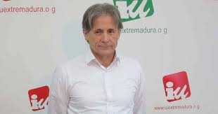 Pedro Escobar espera que el debate con Manzanera en las primarias fortalezca a IU y que se respete el resultado