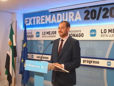 El PP insiste en que van a hacer ''todo lo posible'' por bajar los impuestos a los extremeños