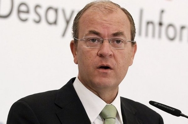 Monago cree que Podemos irá ''a menos'' tras ver el ejemplo de Grecia, que ''asusta a cualquier español de bien''
