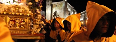 La consejería de Turismo pone en marcha una aplicación con información sobre la Semana Santa en Extremadura