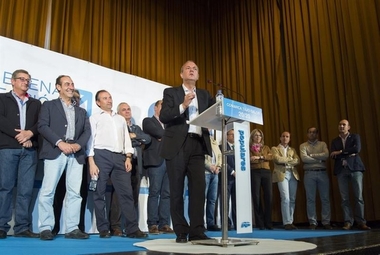 Monago pide a los extremeños que no hagan experimentos electorales con el futuro de su tierra como en Andalucía
