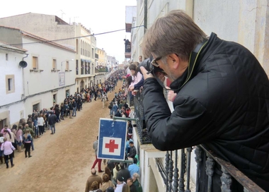 Víctor del Moral anima a Arroyo de la Luz a solicitar la declaración de Fiesta de Interés Turístico Nacional para el Día de la Luz