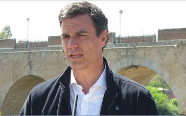 Pedro Sánchez pide a los diputados del PP que voten en conciencia su propuesta de publicarla lista de ''la amnistía fiscal''