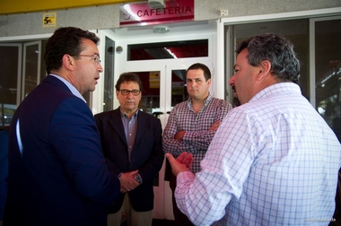 "No se puede volver a las recetas del PSOE ni llenar Extremadura de ocurrencias" dice Manzano,número 2 de PP extremeño