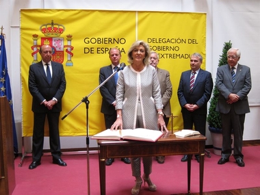 Herrera trabajará como delegada del Gobierno para que se perciba la lucha del Ejecutivo para paliar la crisis