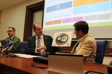 El hospital de Mérida esel primero de Extremadura en disponer de red wi-fi abierta para pacientes y familiares