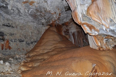 La cueva de Castañar de Ibor alcanza por segundo año consecutivo la total ocupación de los turnos establecidos para visitas