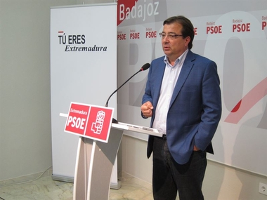 Vara promete un gran acuerdo entre administración y profesionales para el plan regional de salud