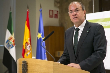 Baja el paro en 4.374 personas y Monago considera que ya se ha logrado con creces el objetivo de crear15.000 empleos en la región durante este año