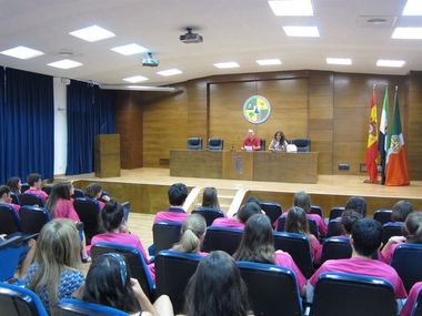 Un total de 120 estudiantes participará en los campus científicos de verano de la Universidad de Extremadura