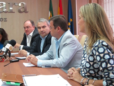 Unas 170 personas se beneficiarán de un programa de apoyo al empleo del ayuntamiento y la Cámara de Comercio de Badajoz