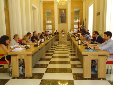 La oposición en el Ayuntamiento de Cáceres pide la paralización temporal del parking de Primo de Rivera