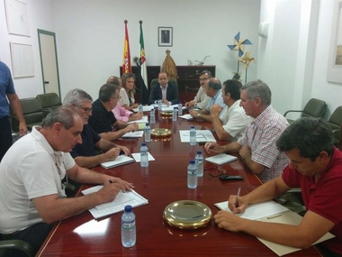 La Junta pone en marcha con carácter de urgencia una mesa específica para frenar la tuberculosis bovina